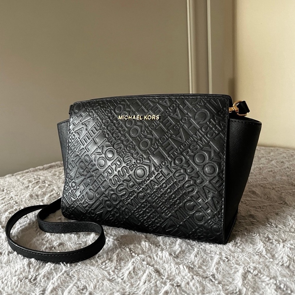 Michael Kors purse